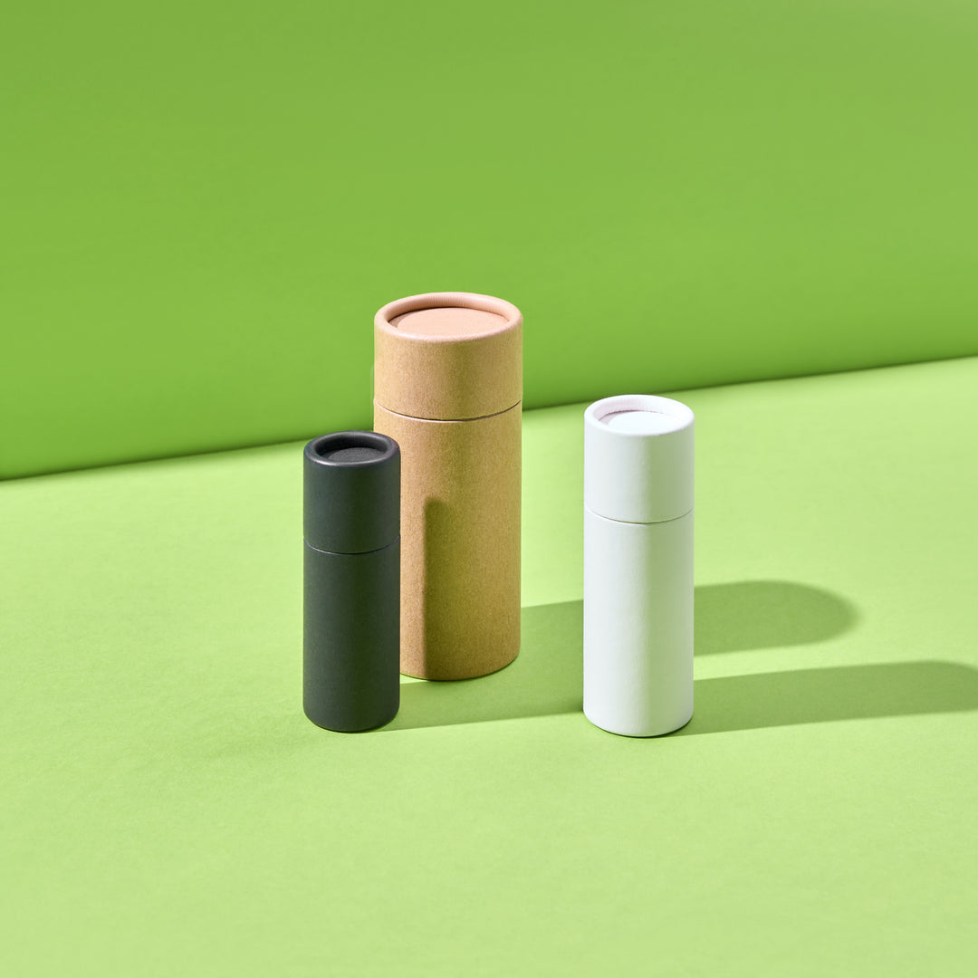 Papphülsen zum Aufstecken in drei verschiedenen Farben