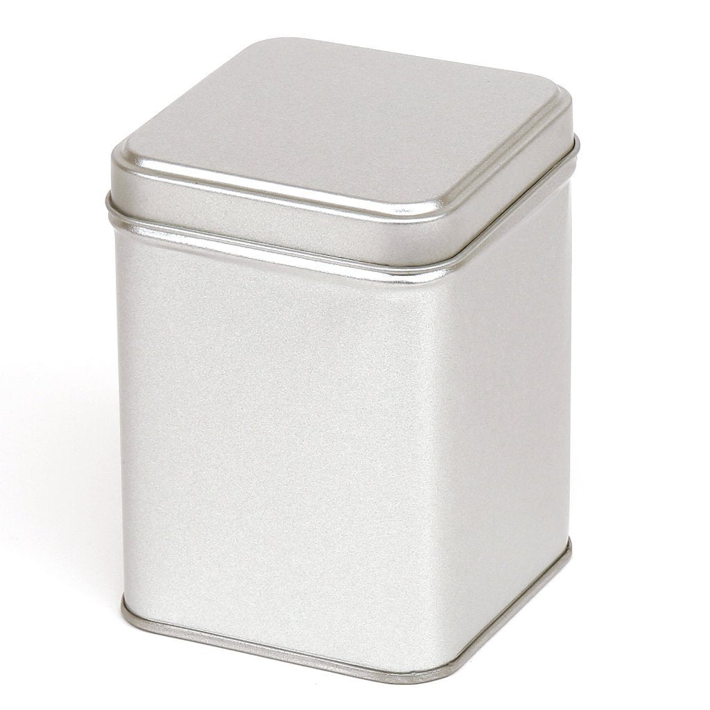 Quadratische Dose in Silber mit gestuftem Deckel