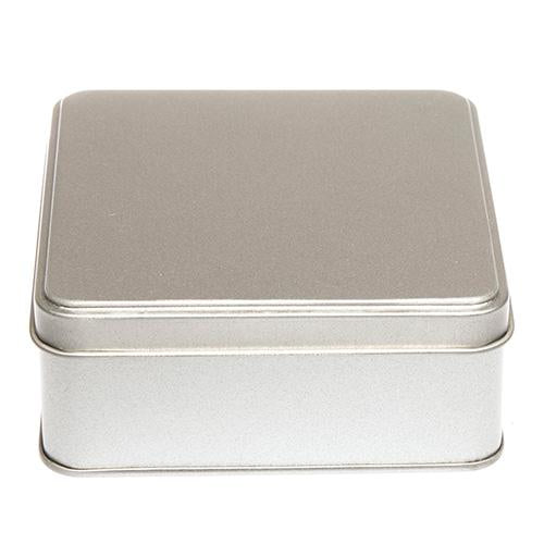 Flache quadratische Dose in Silber mit Stülpdeckel